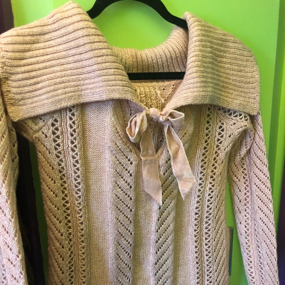NWT!! Blush tie back sweater WHBM